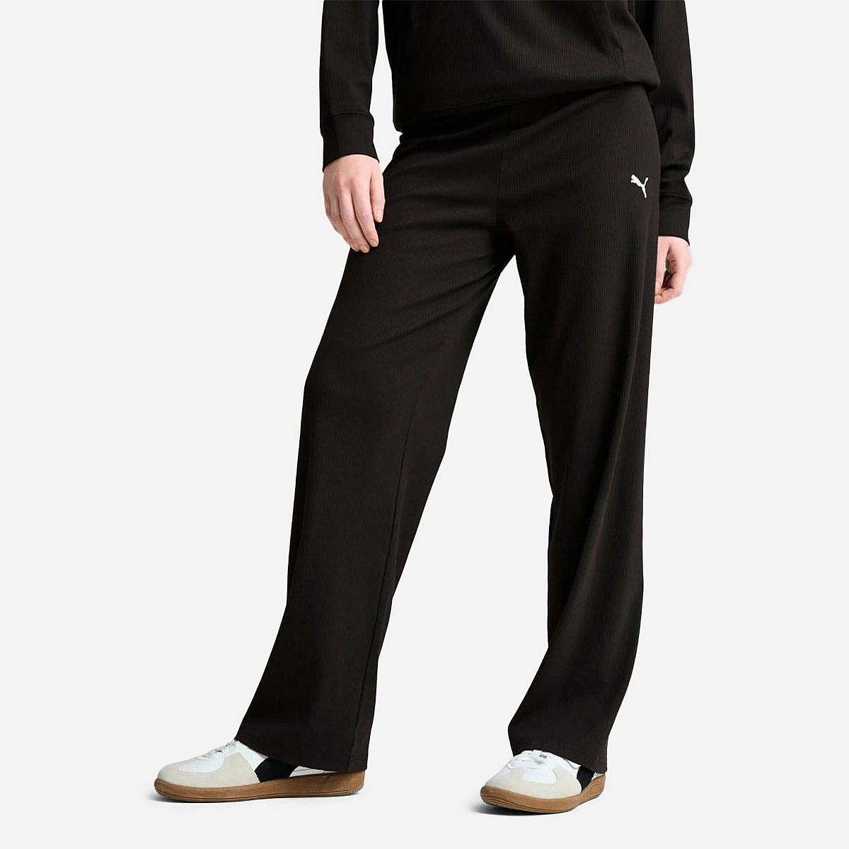Puma Essentials Elevated High-Waist Straight Leg Broek Dames Puma Essentials Elevated High-Waist Straight Leg Broek Dames