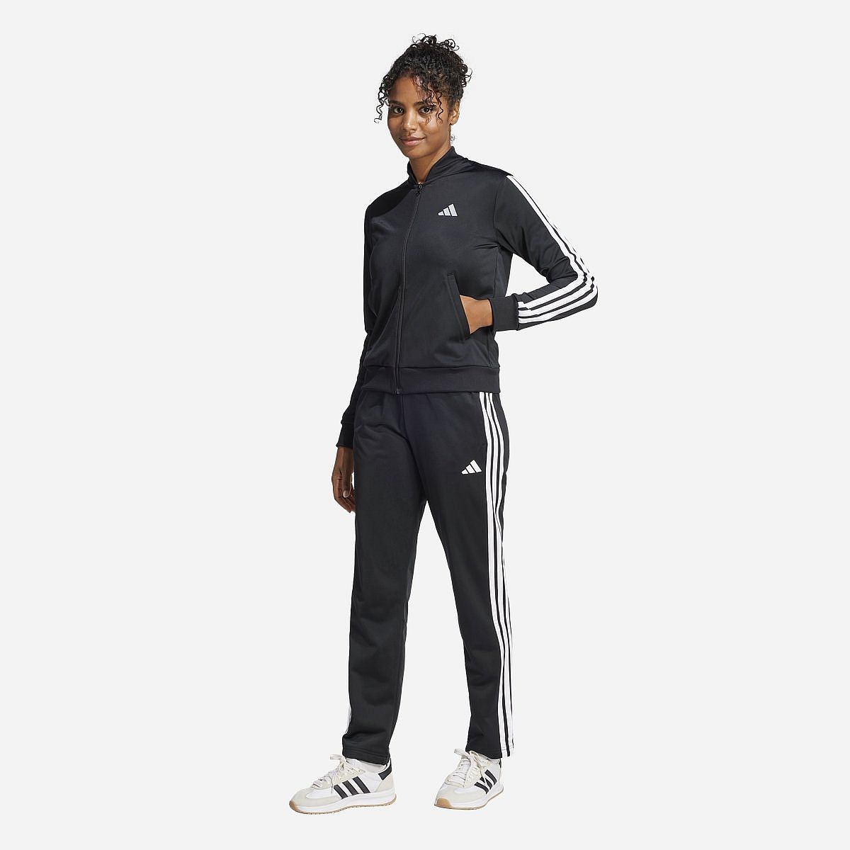 Adidas Essentials 3-Stripes Track Suit Dames Adidas Essentials 3-Stripes Track Suit Dames