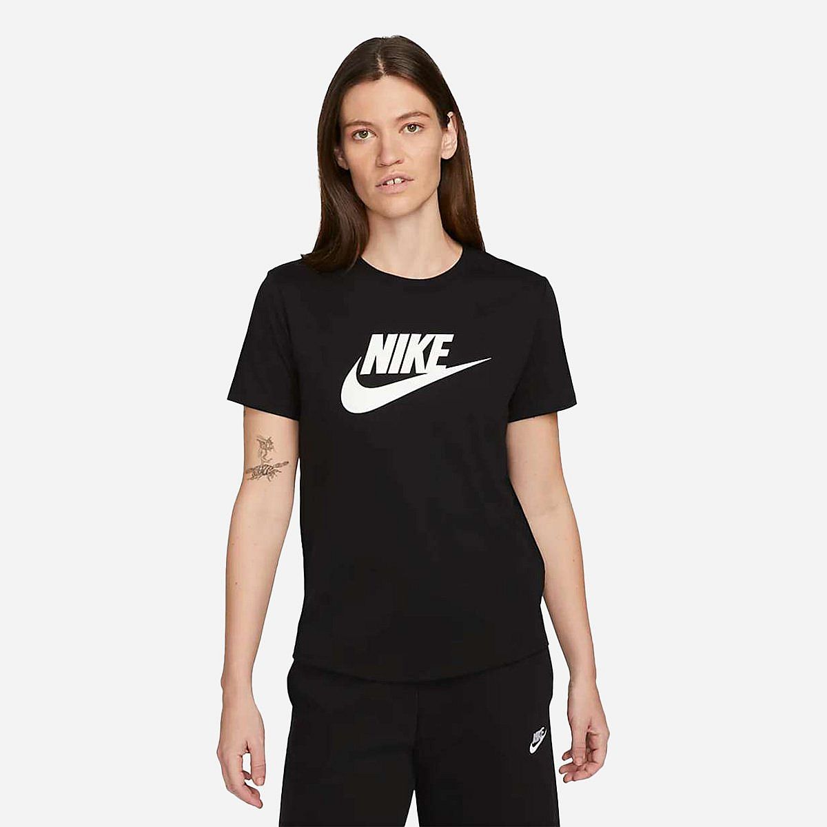 Nike Sportswear T-Shirt Essential Icon Dames