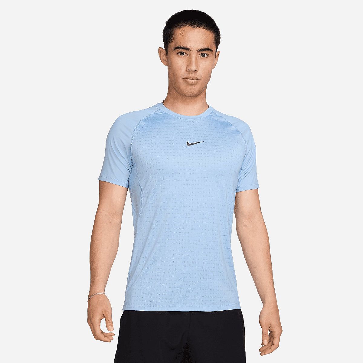 Slim Fit Nike Fitness Shirt Heren Nike Pro Breathe Slim-Fit Short