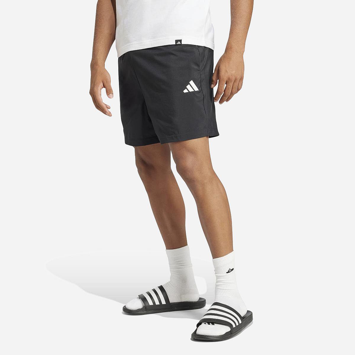 Adidas Essentials Small Logo Chelsea Shorts Heren Adidas Essentials Small Logo Chelsea Shorts Heren