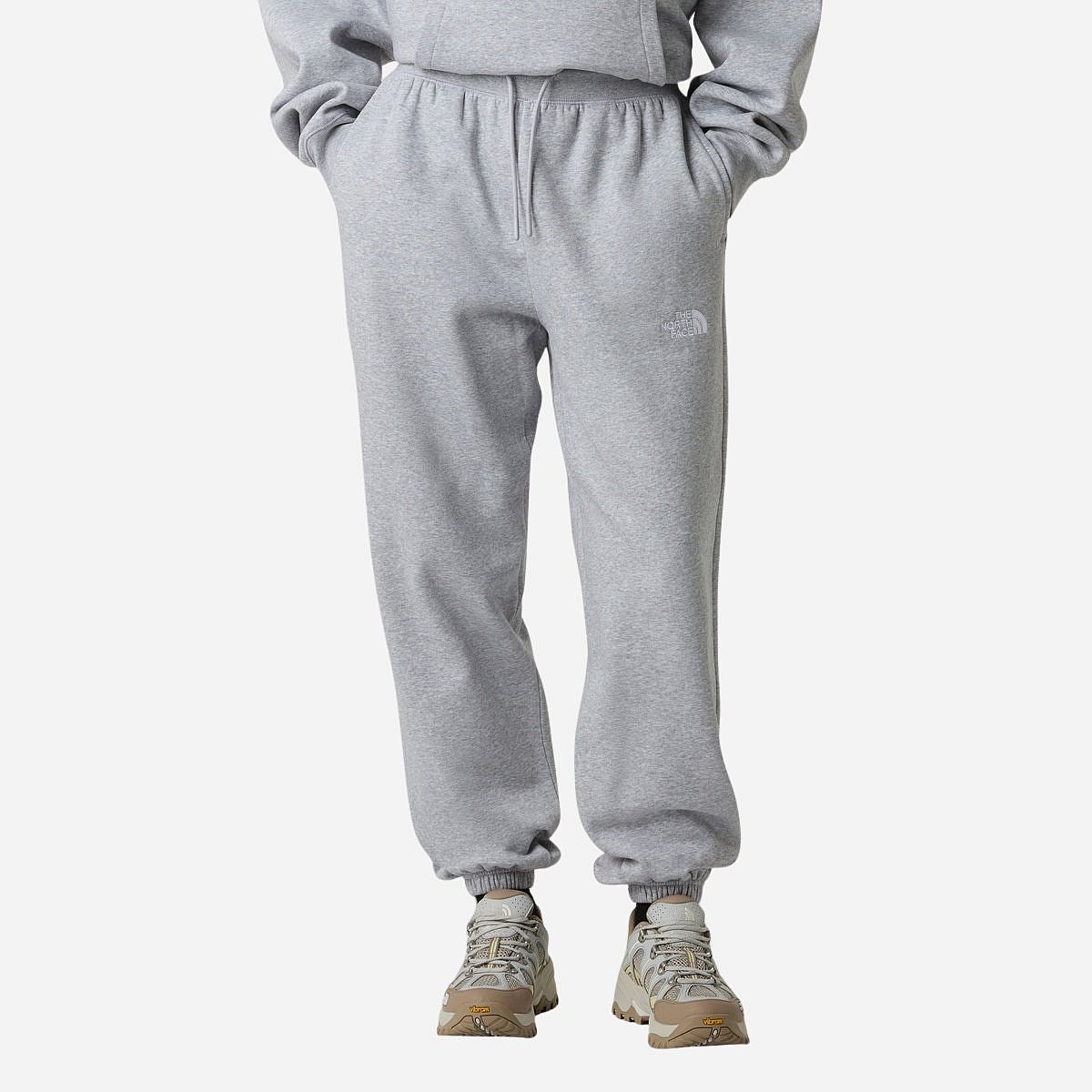 The North Face Essential Relaxed Straight Joggingsbroek Dames The North Face Essential Relaxed Straight Joggingsbroek Dames