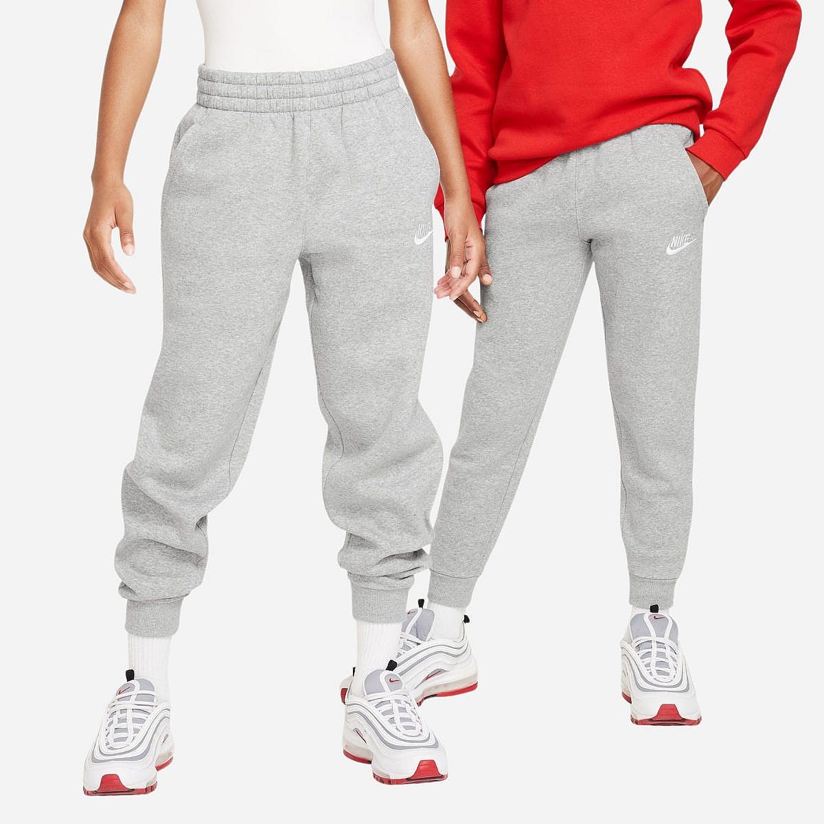 Nike Sportswear Club Fleece Joggingbroek Junior Nike Sportswear Club Fleece Joggingbroek Junior