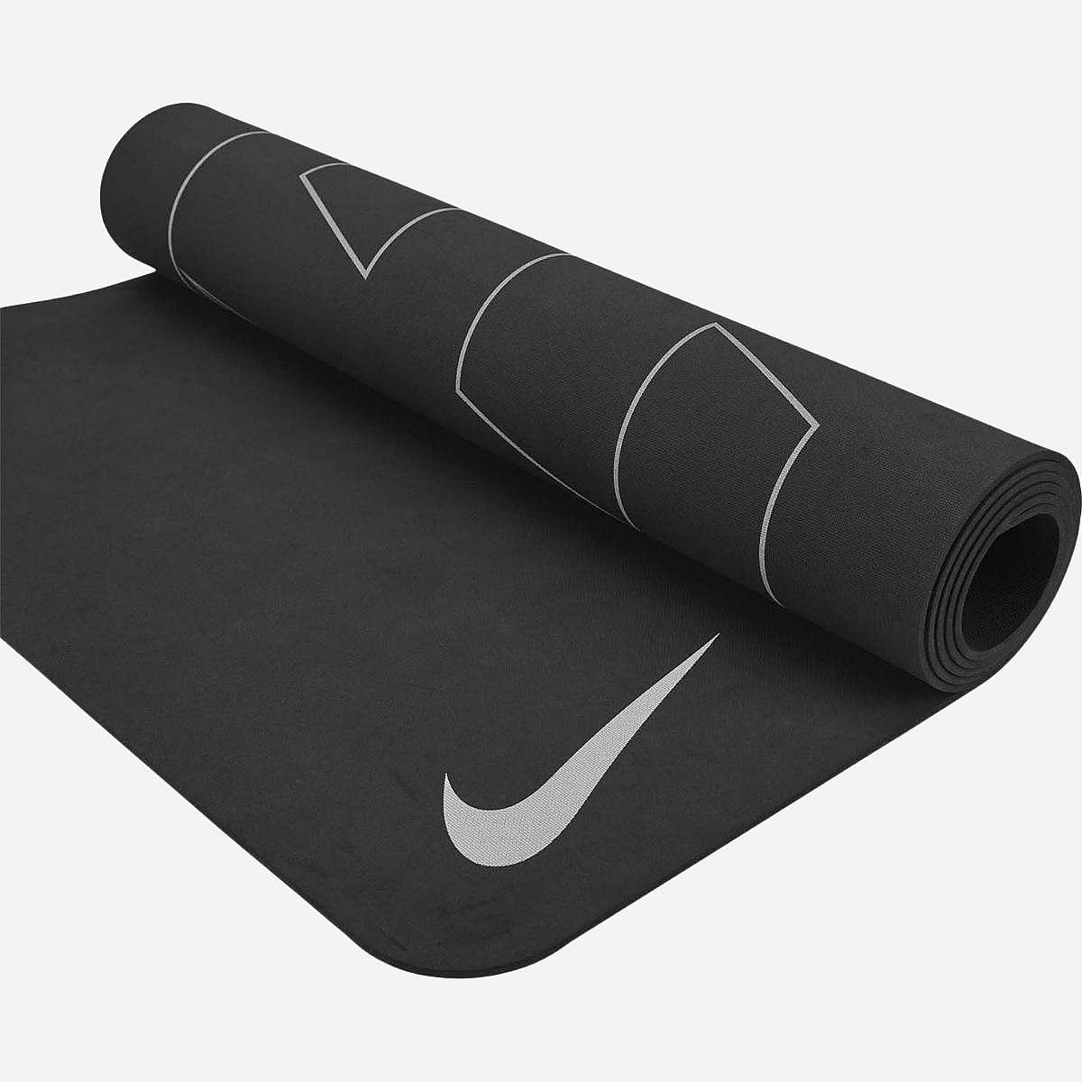 Nike Equipment Yoga Mat 4 mm Reversible Nike Equipment Yoga Mat 4 mm Reversible