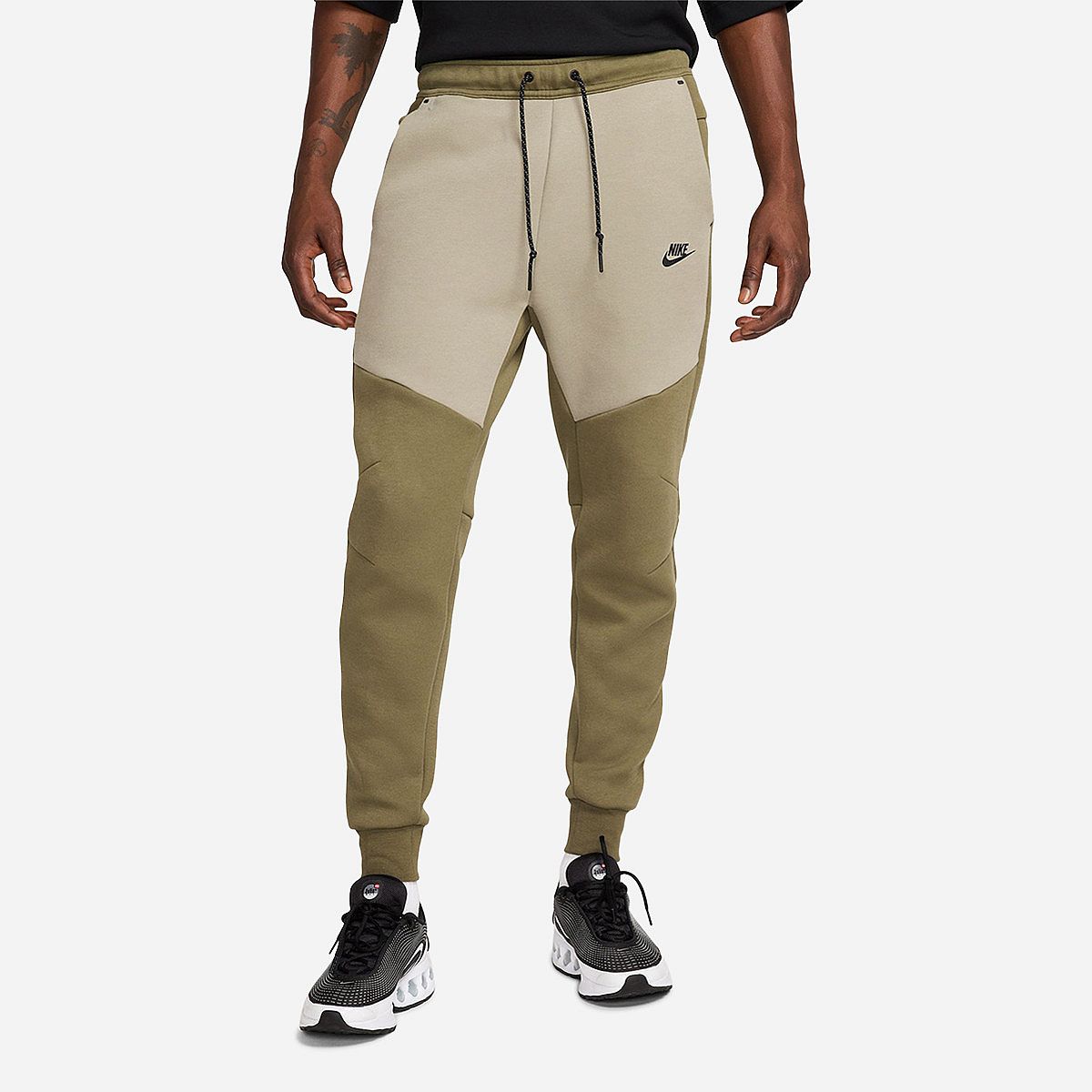Nike New Tech Fleece Joggingbroek Heren 2025 Nike New Tech Fleece Joggingbroek Heren 2025