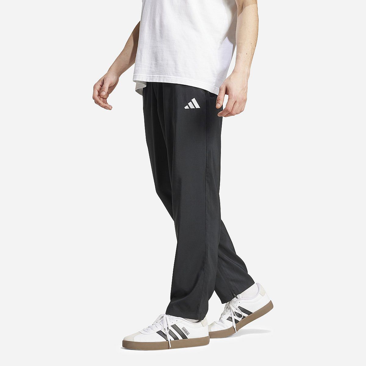 Adidas Essentials Small Logo Stanford Woven Pant Heren Adidas Essentials Small Logo Stanford Woven Pant Heren