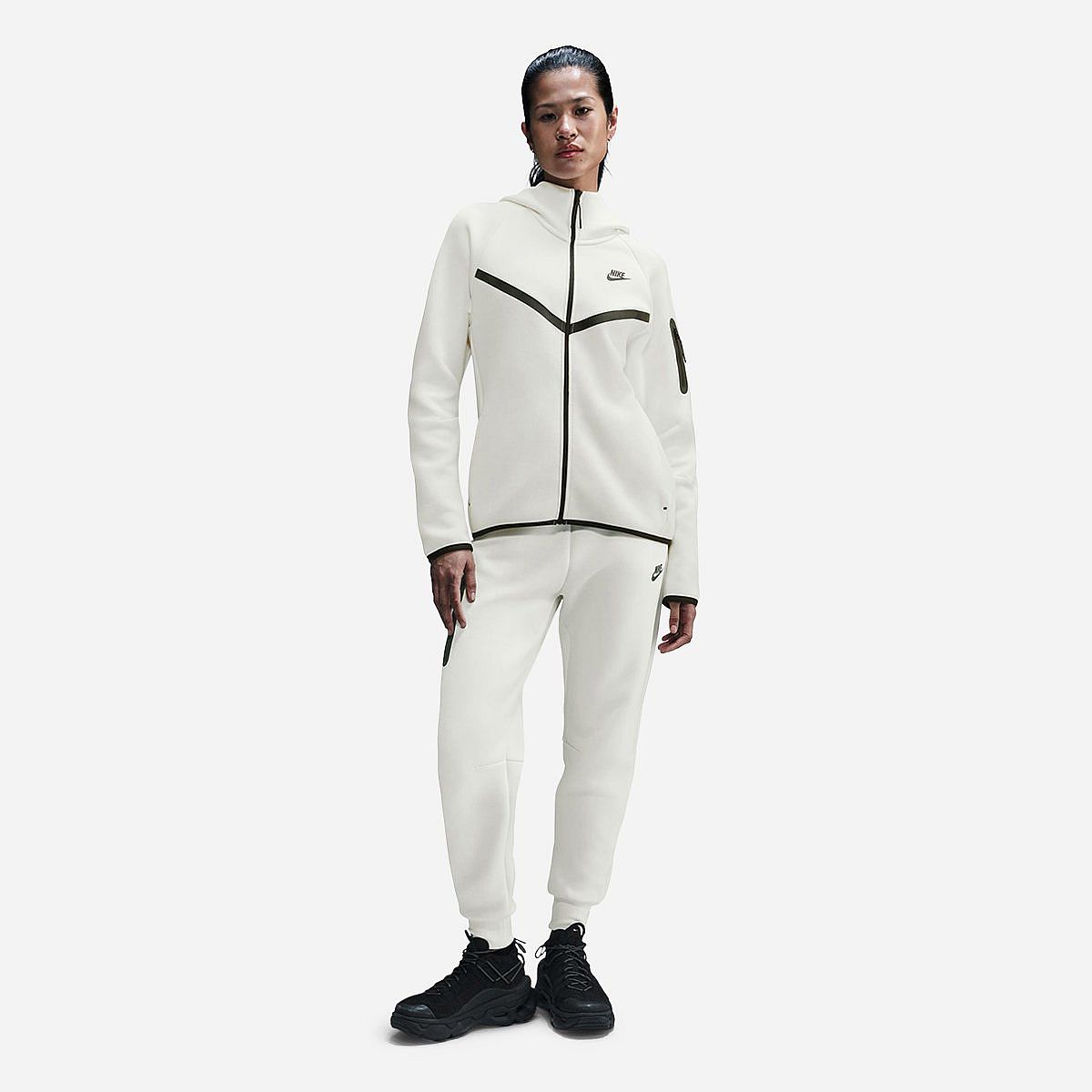 Nike New Tech Fleece Hoodie Dames 2025 Nike New Tech Fleece Hoodie Dames 2025