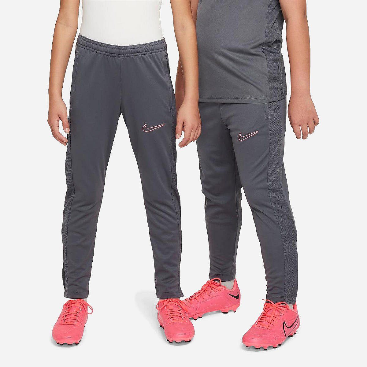 Nike Dri-Fit Academy23 Trainingsbroek Junior Nike Dri-Fit Academy23 Trainingsbroek Junior