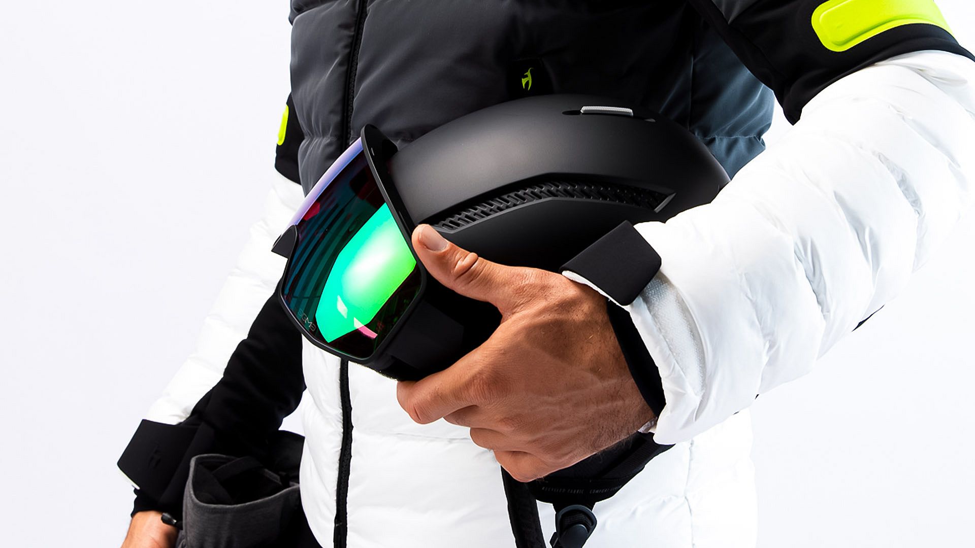 TS_2024_Blogs_November-2024_Skihelmen